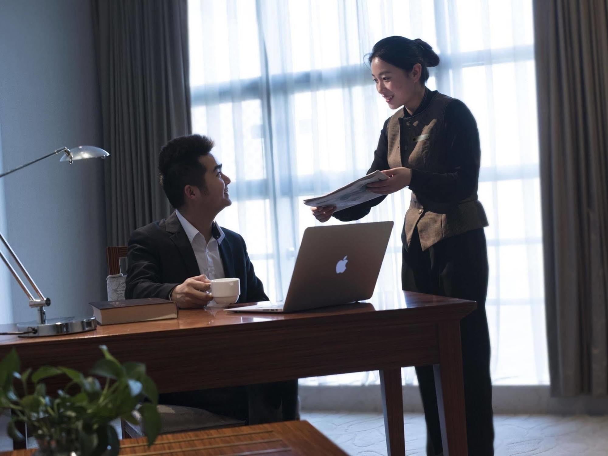 Nanjing Expo Center Hotel Zewnętrze zdjęcie